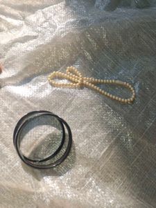 Black Elegant Bangles With Pearl Necklace