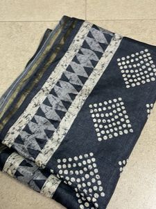 Stylish Bandhani Print Saree