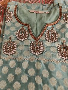 Elegant Embroidered Kurta