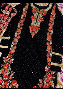 Pakistani Suit