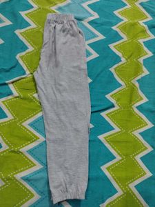 Girls tshirt and capri dress 👗 Pack of one