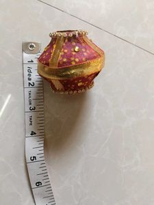 Samput with stone lace for wedding rituals