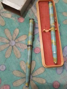 Vintage Pen Set