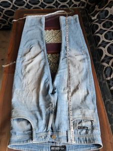 Light Wash Denim Jeans