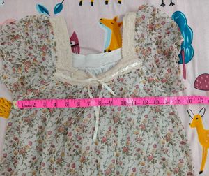 Floral Print Dress with Lace Trim