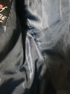 brand new 👌42 s blazer with 32 size pen