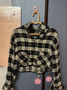 Trendy Plaid Cropped Shirt