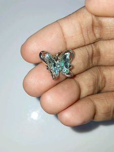 Tarshique Butterfly Diamond pendant 💙🪽