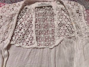 Lace Detail Sleeveless Top