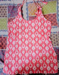 Vibrant Pink &amp; White printed kurti 🩷