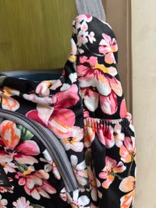 Chic Floral Crossbody Bag