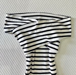 90s Striped Off Shoulder Top
