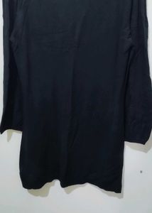 Nevada Black White Collared Tunic Top