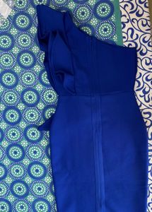 Off-shoulder Navy Blue Dress