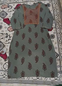 Stylish Green Printed Avaasa Kurta