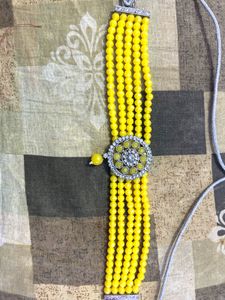 Vibrant Yellow Beaded Jewelry Set