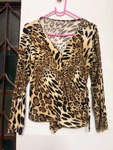 y2k vintage leopard print wrap top/shrug🐆