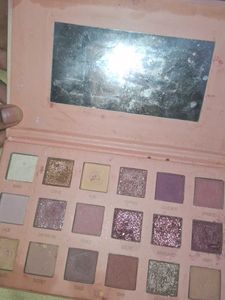 Nude Eyeshadow Palette