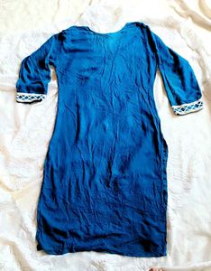 Teal Chikankari Rayon Kurta