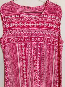 Vibrant Pink Paisley Print Sleeveless Kurta
