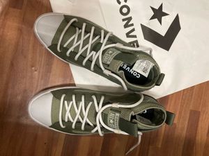 Converse Sneakers - Olive Green