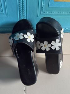 Black Platform Sandals with Flower Embellishments