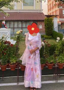 Elegant levender organza Saree with Floral Motifs