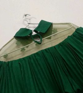 new Green off shoulder netted top