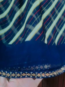 Stylish Striped Saree