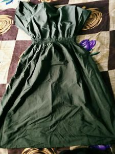 Stylish Green Midi Dress
