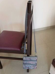 SUPER QUALITY SLING BAG