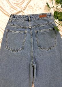 Tarama Straight fit Jeans