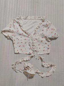 Cute Floral Ruffle Crop Top