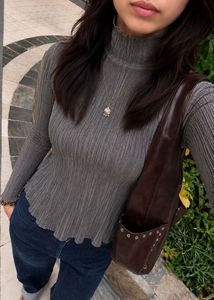 Ribbed Turtleneck Long Sleeve Top