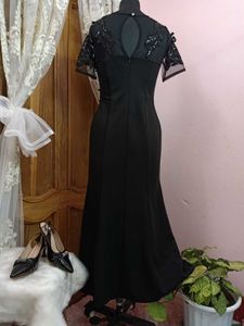 🖤 PRE-LOVED Elegant Black Sequin Evening Gown🖤
