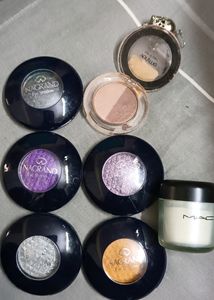 Eye shadow and bless On