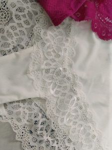 Lace Trim Panty Set of 2
