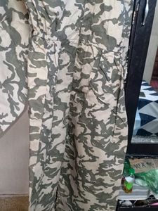 New Jumpsuit In Foji Style