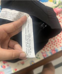 ZARA Chic Black High-Waisted Leggings