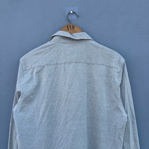 Casual Button-Down Shirt