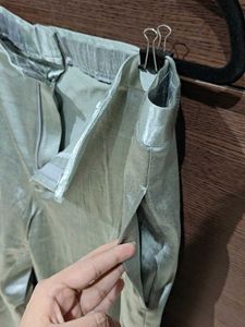 Short top and pants