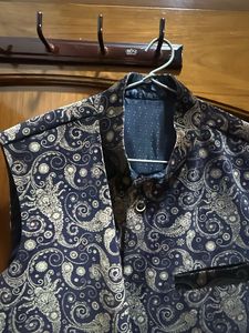 Stylish Men's Waistcoat