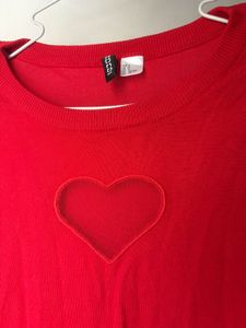 Red Heart Cut-Out Long Sleeve Top