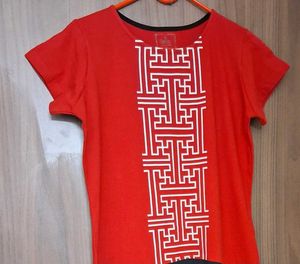 Red Graphic straight Kutra