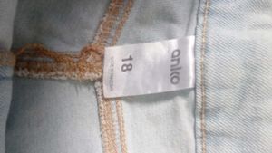 Light Wash high waist Denim Shorts