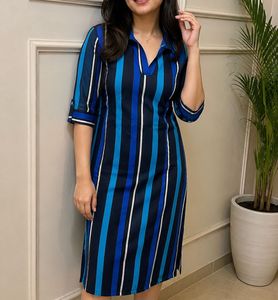 Chic Striped Knee-Length Dress