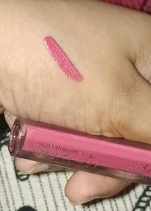 Pink Lip Gloss+1 free gloss