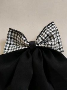 Chic Black &amp; Houndstooth Bow Hair Clip