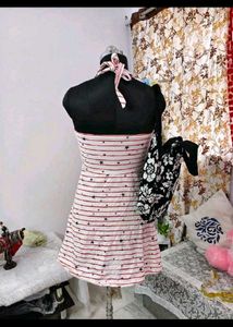 Chic Striped Star Dress