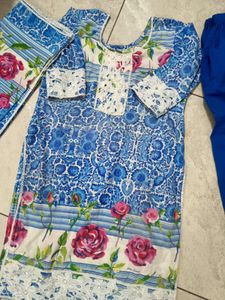 Beautiful pocket trouser kurta set with dupatta
